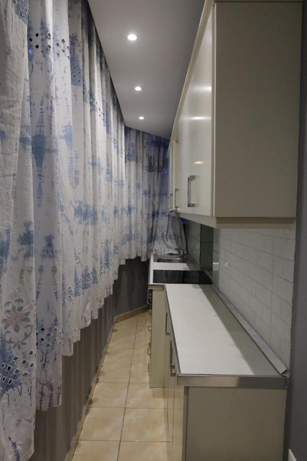 Sonche Hostel Tiranë Eksteriør bilde
